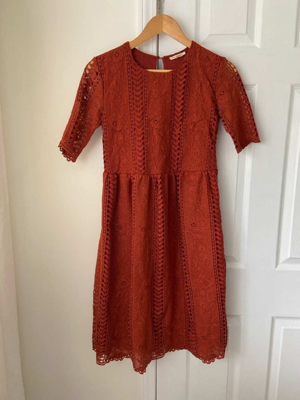 Roolee rust lace midi dress size s